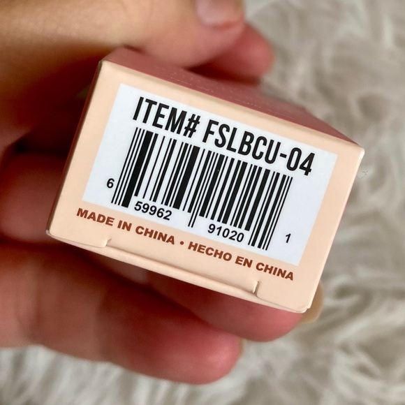 BeautyCreations - Liquid Blush - Picture 10 of 10